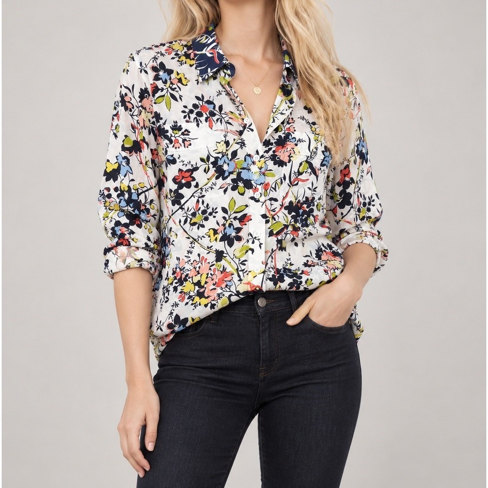 Equipment Femme Slim Signature Silk Floral Button Down Shirt White Multi M